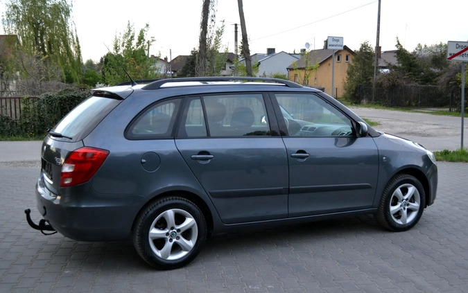 Skoda Fabia cena 16900 przebieg: 174000, rok produkcji 2008 z Gostynin małe 781